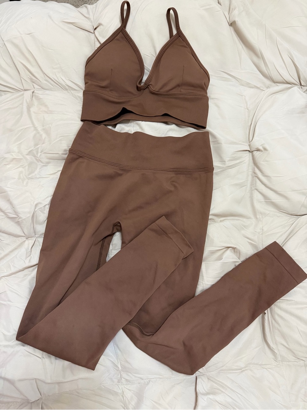 Women's Brown High-Waist Leggings & V-Neck Bralette Set